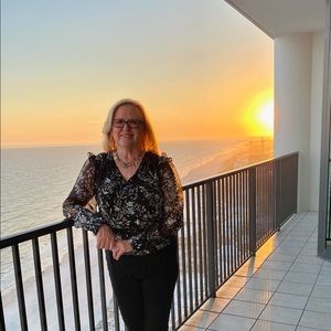 Meet your Posher, Nancy